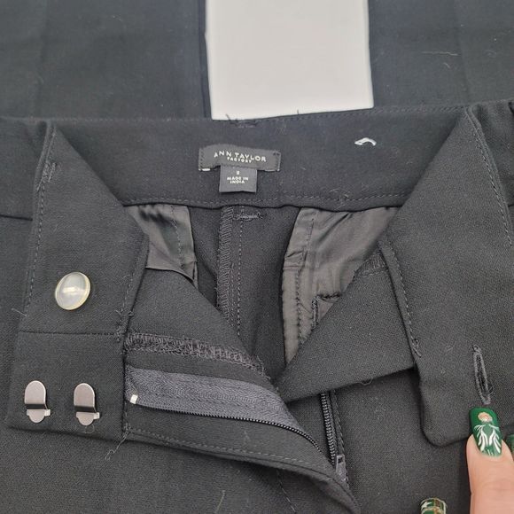 Ann Taylor Factory Pants 2 Black Straight Leg Front Pleat Work Pant - Picture 4 of 5
